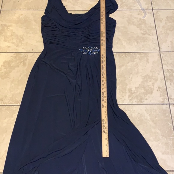 Patria Maxi Cocktail Dress - Picture 9 of 11